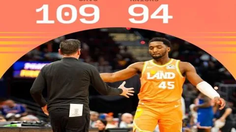 “重磅宣布！全新43+18强阵对阵广东，季后赛决战将至……”